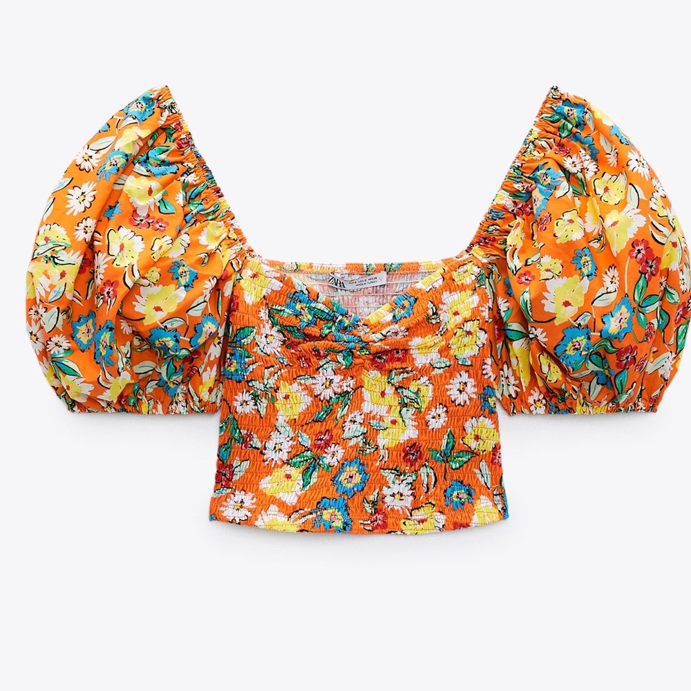 ZARA‎ PRINT TOP WITH BALLOON SLEEVES